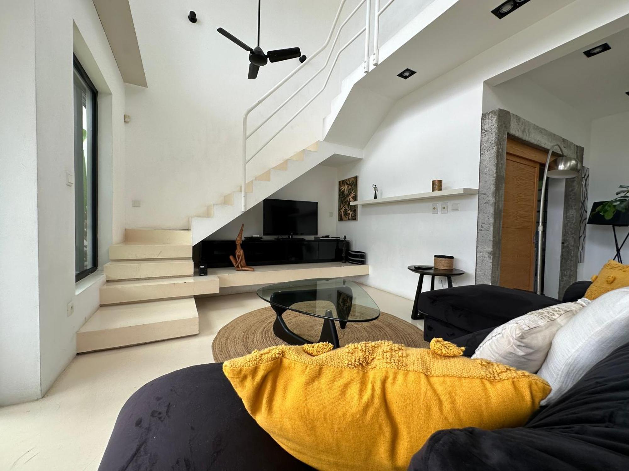 Apartment One Loft Design Rooftop Pool - *